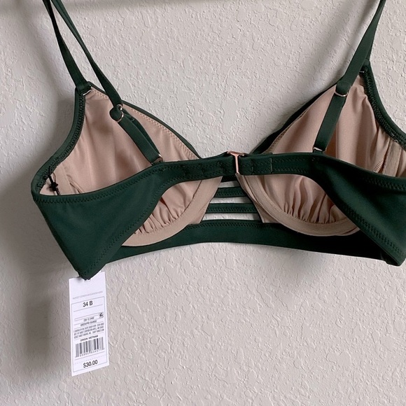 Shade & Shore Dark Green Adjustable Bikini Top. Size 34B, removable cups. NWT - Picture 4 of 12